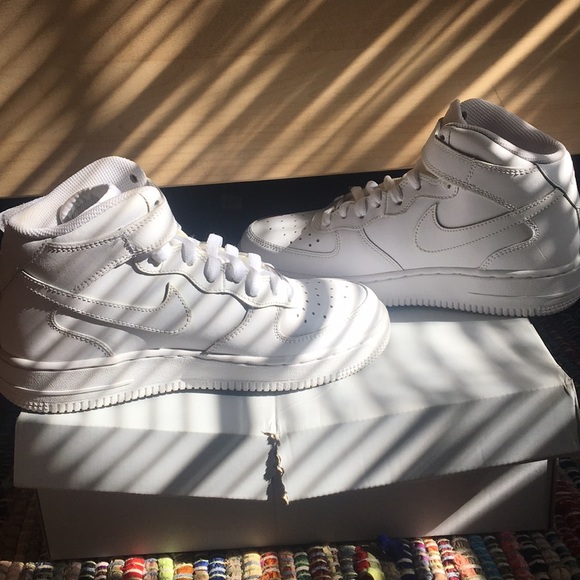 Nike AirForce 1’s - Picture 1 of 4